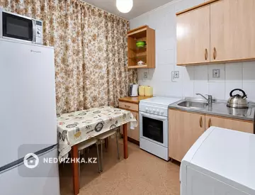 1-комнатная квартира, этаж 1 из 5, 45 м², На длительный срок, миниатюра 6