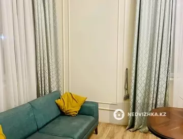 7-бөлмелі үй, 10 соттық, 330 м², 2-нобай