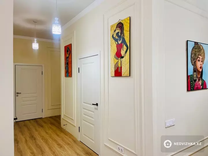 7-комнатный дом, 10 соток, 330 м²
