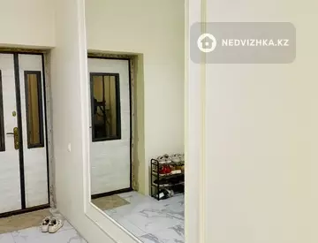 7-бөлмелі үй, 10 соттық, 330 м², 5-нобай