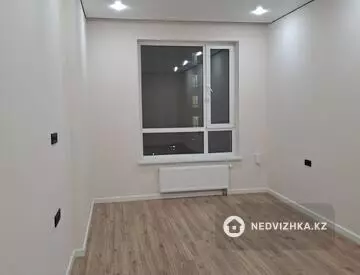 2-комнатная квартира, этаж 3 из 12, 66 м²