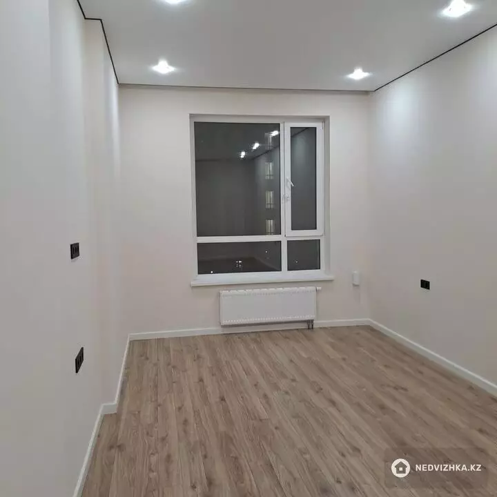 2-комнатная квартира, этаж 3 из 12, 66 м², фотография 5