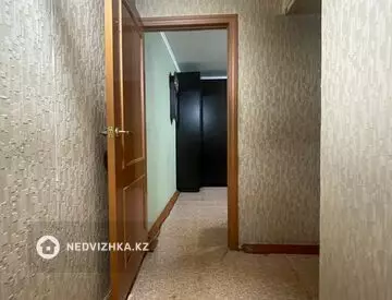 1-комнатная квартира, этаж 2 из 4, 33 м², миниатюра 12