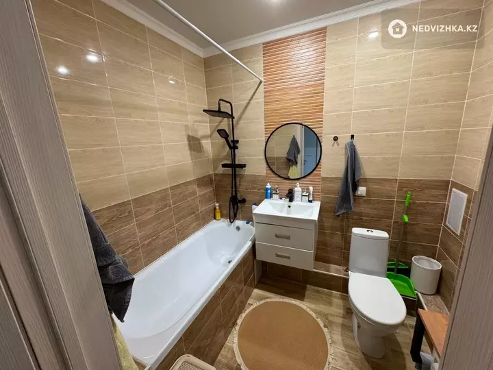 1-комнатная квартира, этаж 3 из 12, 40 м², фотография 5