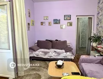 2-комнатная квартира, этаж 2 из 2, 46 м², миниатюра 3