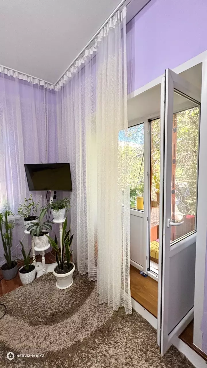 2-комнатная квартира, этаж 2 из 2, 46 м², фотография 2