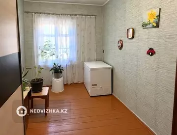 2-комнатная квартира, этаж 2 из 2, 46 м², миниатюра 5