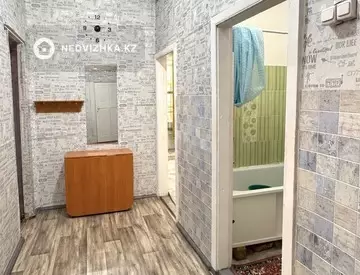 2-комнатная квартира, этаж 2 из 2, 46 м², миниатюра 8