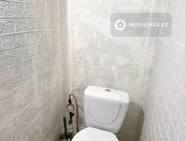 2-комнатная квартира, этаж 2 из 2, 46 м², миниатюра 12