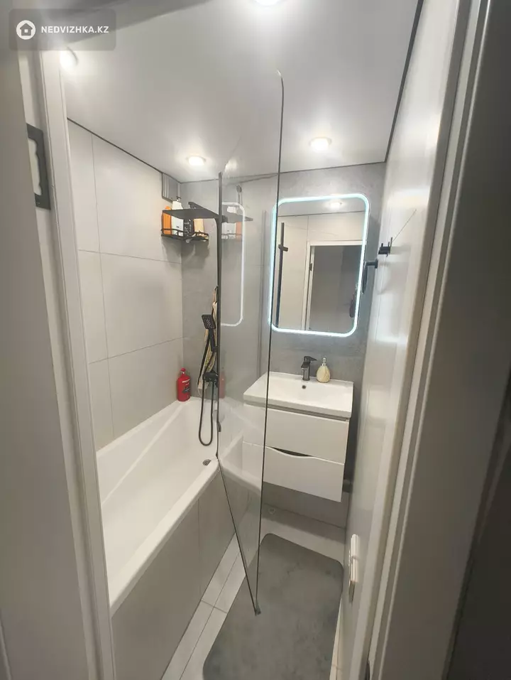 2-комнатная квартира, этаж 1 из 5, 50 м², фотография 3
