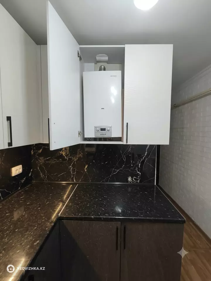 2-комнатная квартира, этаж 1 из 5, 50 м², фотография 2