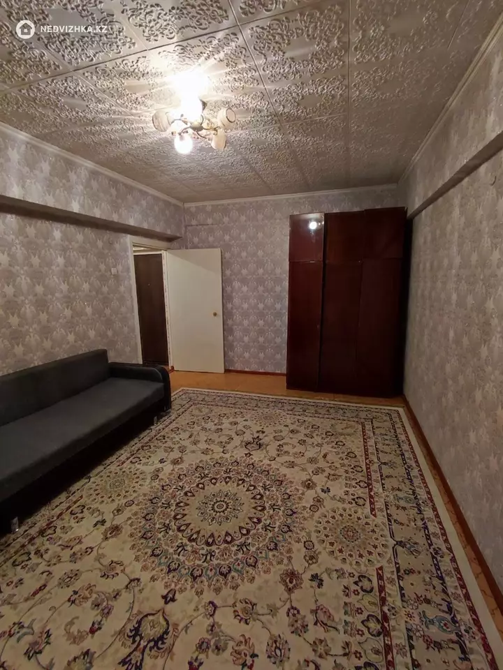 1-комнатная квартира, этаж 5 из 5, 34 м², фотография 3