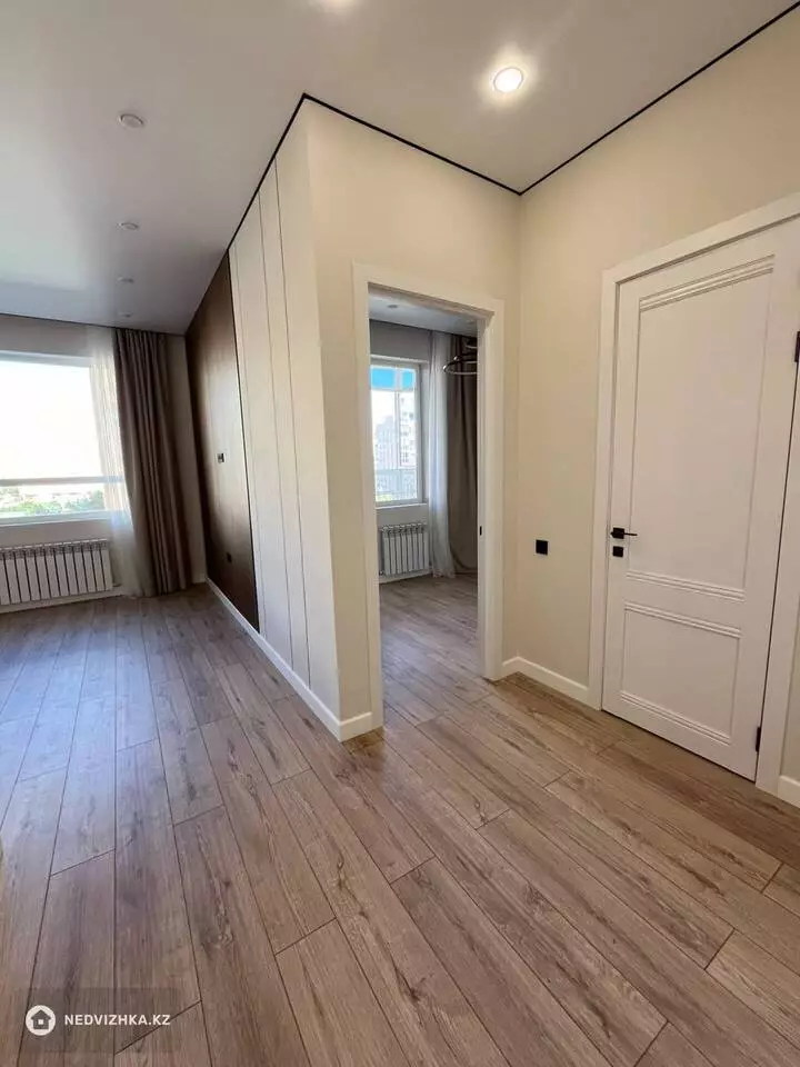 1-комнатная квартира, этаж 5 из 12, 38 м², фотография 3