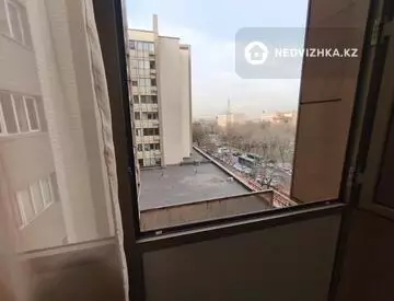 2-комнатная квартира, этаж 6 из 10, 46 м², На длительный срок, миниатюра 11