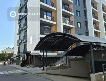 2-комнатная квартира, этаж 3 из 5, 45 м², миниатюра 11