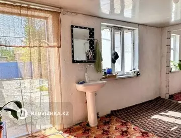4-комнатный дом, 13 соток, 80 м²
