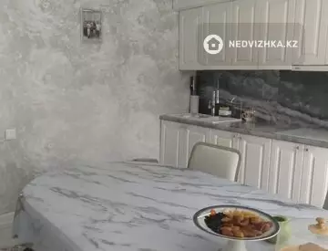 4-комнатная квартира, этаж 7 из 9, 110 м², миниатюра 9