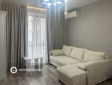 2-комнатная квартира, этаж 2 из 5, 49 м², миниатюра 4