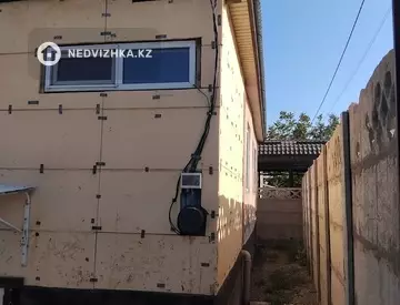 4-комнатный дом, 6 соток, 90 м²