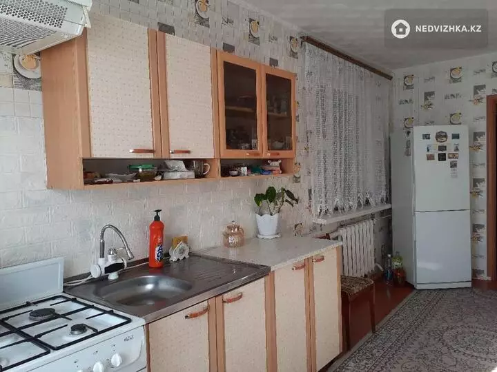 4-комнатная часть дома, 9 соток, 92 м², фотография 3