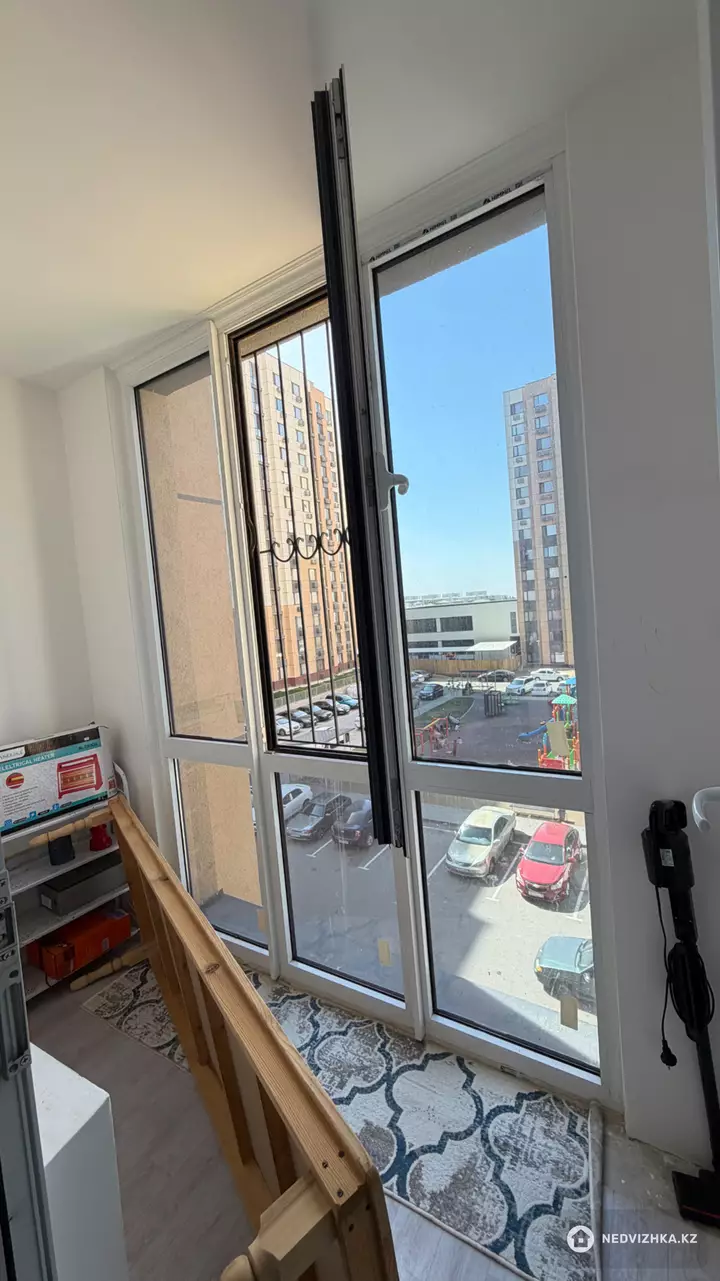 1-комнатная квартира, этаж 4 из 13, 42 м², фотография 5