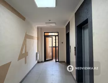 1-комнатная квартира, этаж 4 из 13, 42 м², миниатюра 12