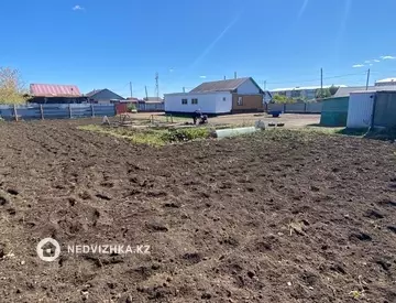 4-комнатный дом, 10 соток, 60 м²