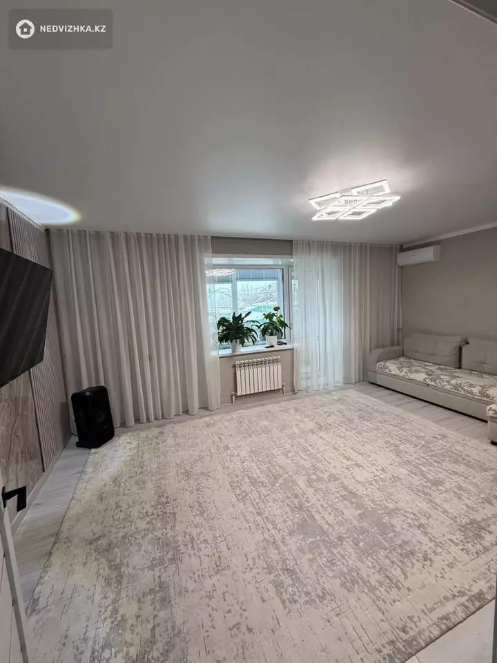 2-бөлмелі пәтер, қабат 1 барлық қабат саны 9, 73 м², 3-фотосурет