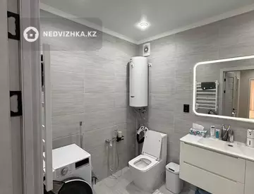 2-комнатная квартира, этаж 1 из 9, 73 м², миниатюра 11