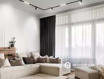 2-комнатная квартира, этаж 8 из 22, 71 м², миниатюра 1