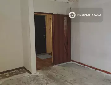 2-комнатная квартира, этаж 4 из 5, 43 м², миниатюра 4