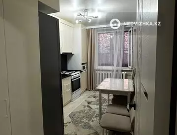 3-комнатная квартира, этаж 10 из 10, 68 м²
