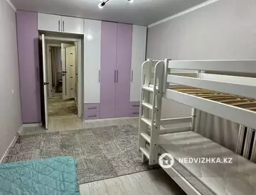 3-комнатная квартира, этаж 10 из 10, 68 м², миниатюра 6