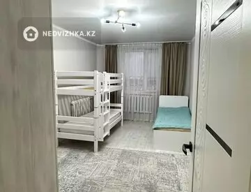 3-комнатная квартира, этаж 10 из 10, 68 м², миниатюра 7
