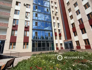 1-комнатная квартира, этаж 8 из 11, 33 м², миниатюра 3