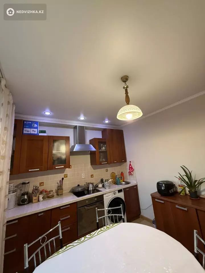 2-комнатная квартира, этаж 7 из 12, 68 м²