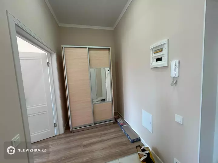 1-комнатная квартира, этаж 2 из 11, 32 м², фотография 5
