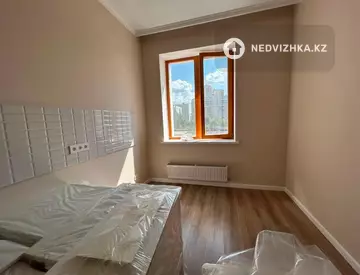 1-комнатная квартира, этаж 2 из 11, 32 м², миниатюра 12