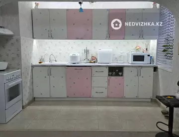 1-комнатная квартира, этаж 4 из 5, 43 м²