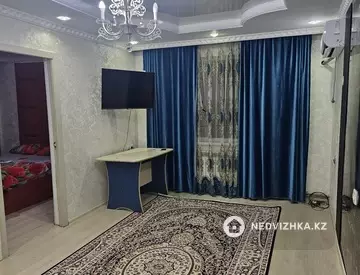 3-комнатная квартира, этаж 4 из 5, 60 м², Посуточно, миниатюра 4