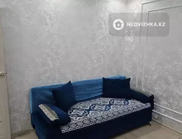 3-комнатная квартира, этаж 4 из 5, 60 м², Посуточно, миниатюра 9