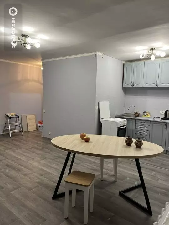 2-комнатная квартира, этаж 4 из 4, 42 м², На длительный срок, фотография 3