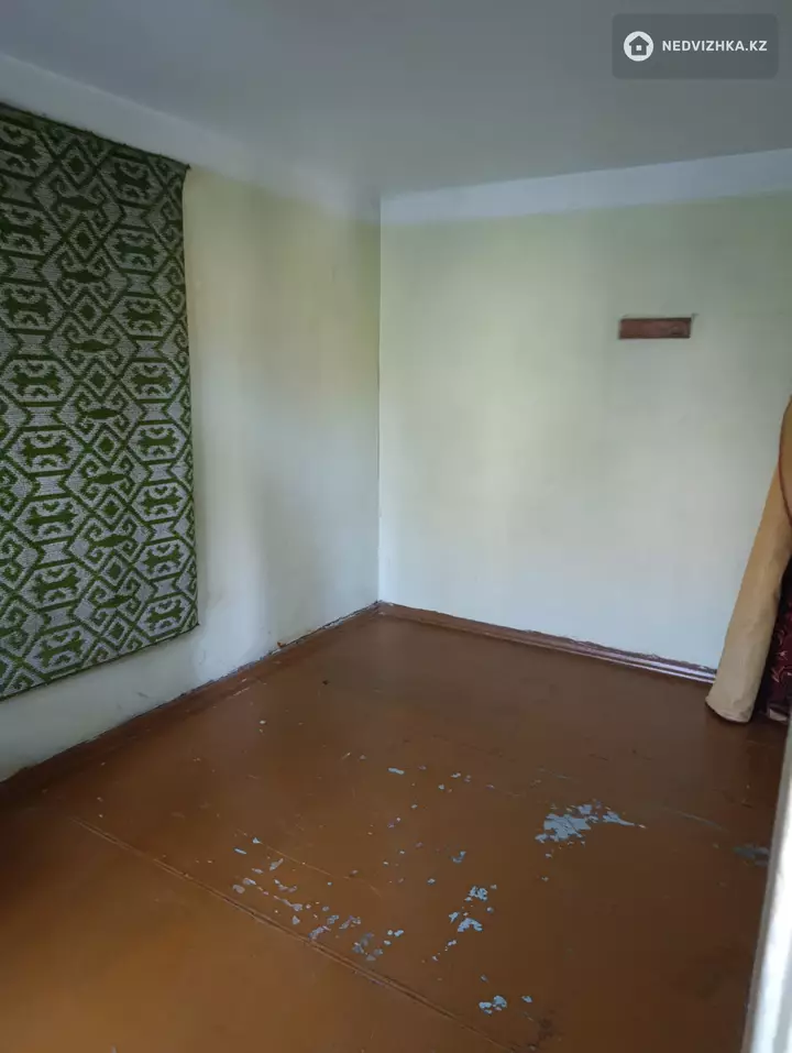 2-комнатная квартира, этаж 4 из 5, 46 м², фотография 4