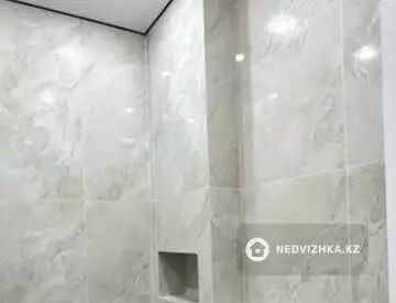 2-комнатная квартира, этаж 2 из 8, 72 м², миниатюра 10