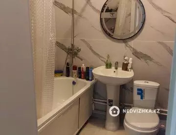 1-комнатная квартира, этаж 3 из 9, 42 м²