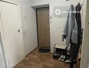 2-комнатная квартира, этаж 2 из 5, 45 м², На длительный срок