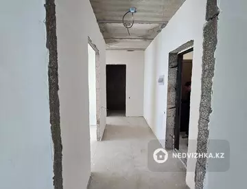 2-комнатная квартира, этаж 3 из 9, 58 м², миниатюра 7