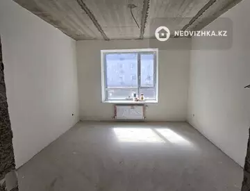 2-комнатная квартира, этаж 3 из 9, 58 м², миниатюра 8