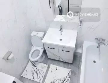 1-комнатная квартира, этаж 3 из 12, 47 м², На длительный срок