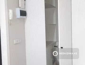 1-комнатная квартира, этаж 3 из 12, 47 м², На длительный срок, миниатюра 12